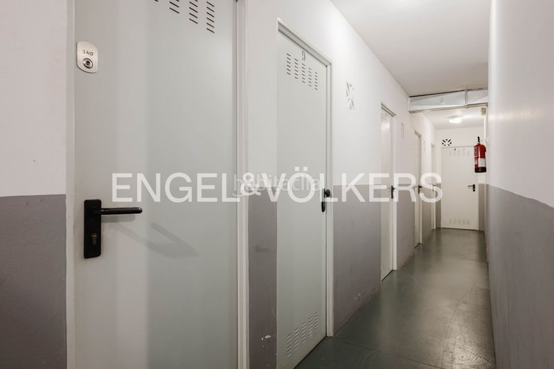 Foto f2963554-66a6-46ab-8d4a-d874d28a0a25. Flat with heating parking in Eibar