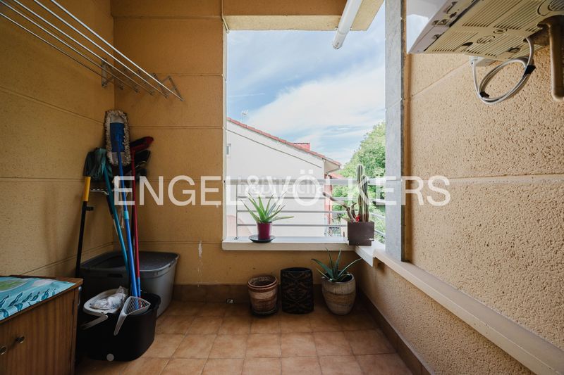 Foto f53d465c-89df-420e-b896-cd1a308402a8. Flat with heating parking in Eibar