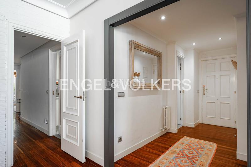 Foto 1250c912-2963-4918-89ce-0100d0330bd6. Appartement avec chauffage parking dans Miraconcha Donostia - San Sebastián