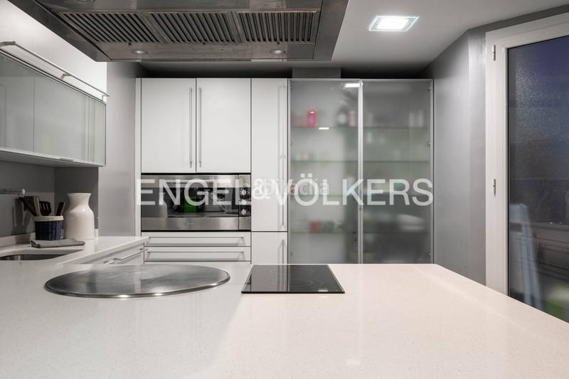 Foto 694725a3-f58e-445d-8919-4945d9f000ef. Appartement avec chauffage parking dans Miraconcha Donostia - San Sebastián