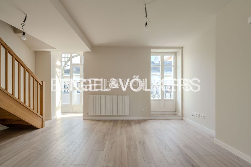 Foto 1b8b1ffa-cc52-44f4-8d14-d910ab36defe. Duplex avec chauffage dans Centro - Mendibil - Santiago Irun