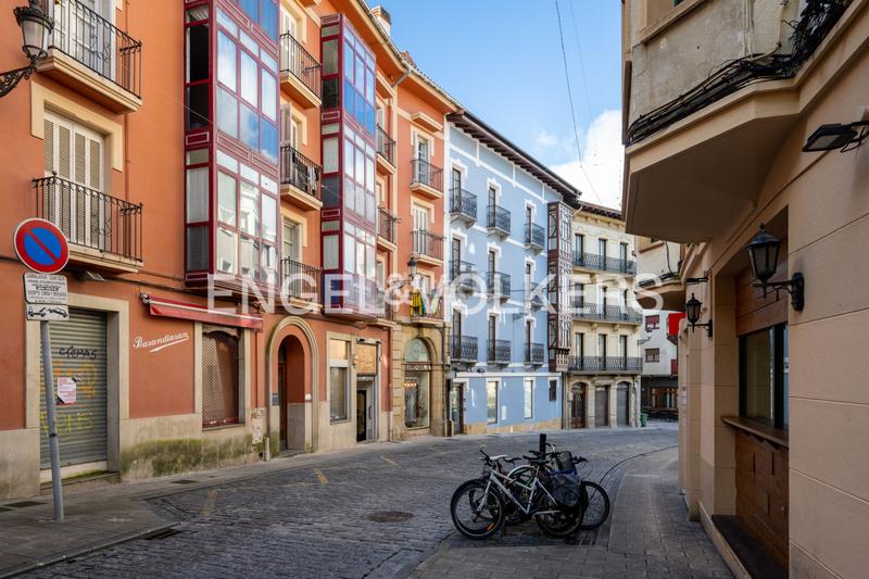 Foto 5a4a5459-96c4-4514-a1b0-f32f252f78d8. Dúplex amb calefacció a Centro - Mendibil - Santiago Irun