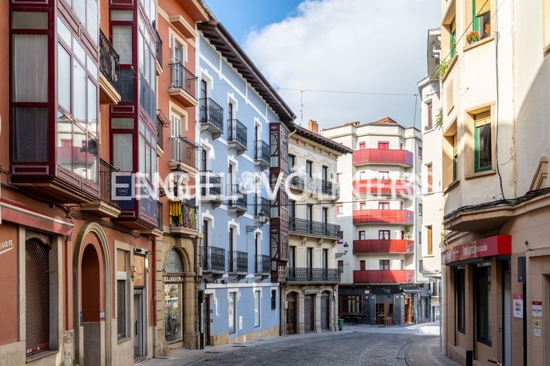 Foto abdebd84-e4bd-4992-82bc-3dd4ea149cc1. Duplex avec chauffage dans Centro - Mendibil - Santiago Irun