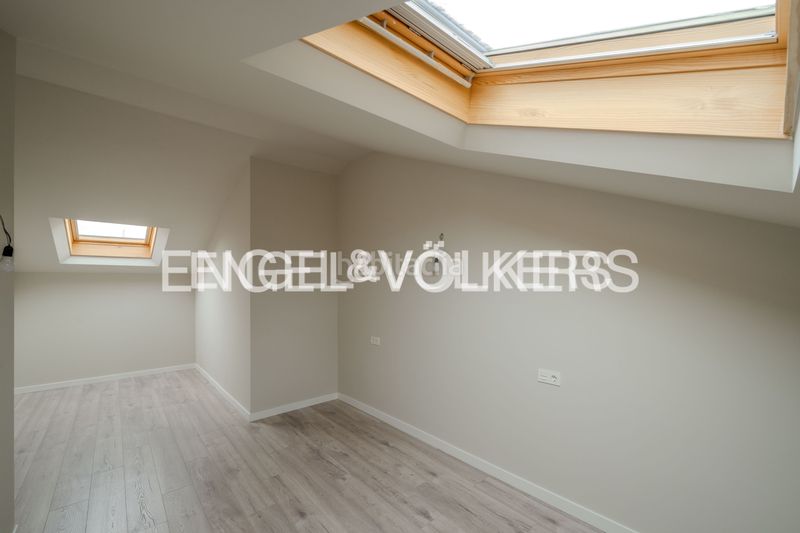 Foto bf33b1b3-74d1-4270-a75d-687c1386a7f7. Duplex avec chauffage dans Centro - Mendibil - Santiago Irun