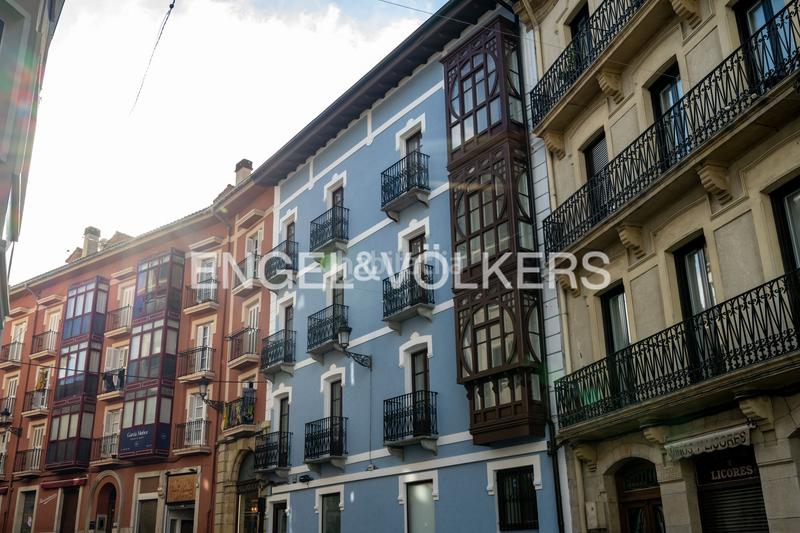 Foto 07505f42-48db-47c3-a39f-69149c7622f9. Dúplex magnífico ático dúplex en el corazón de irún en Irun