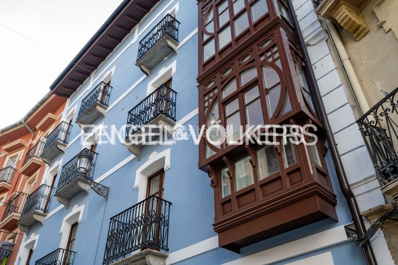 Foto 365b1097-e1de-4f14-9e57-5f341c63580d. Duplex avec chauffage dans Centro - Mendibil - Santiago Irun