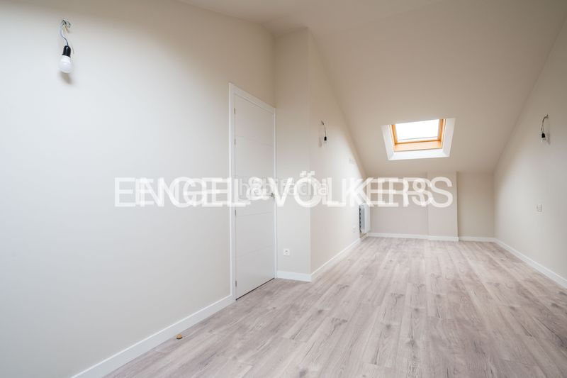 Foto 3b71a1f9-1230-4713-a753-21adf7278aaa. Duplex avec chauffage dans Centro - Mendibil - Santiago Irun