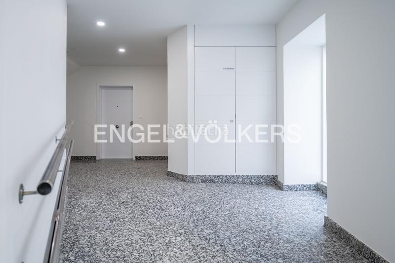 Foto 4256b22e-7316-4dcb-ba11-4c44e823216e. Dúplex magnífico ático dúplex en el corazón de irún en Irun
