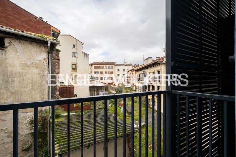 Foto a1687c23-ec3e-45fa-8859-cf0683d1fb65. Duplex avec chauffage dans Centro - Mendibil - Santiago Irun