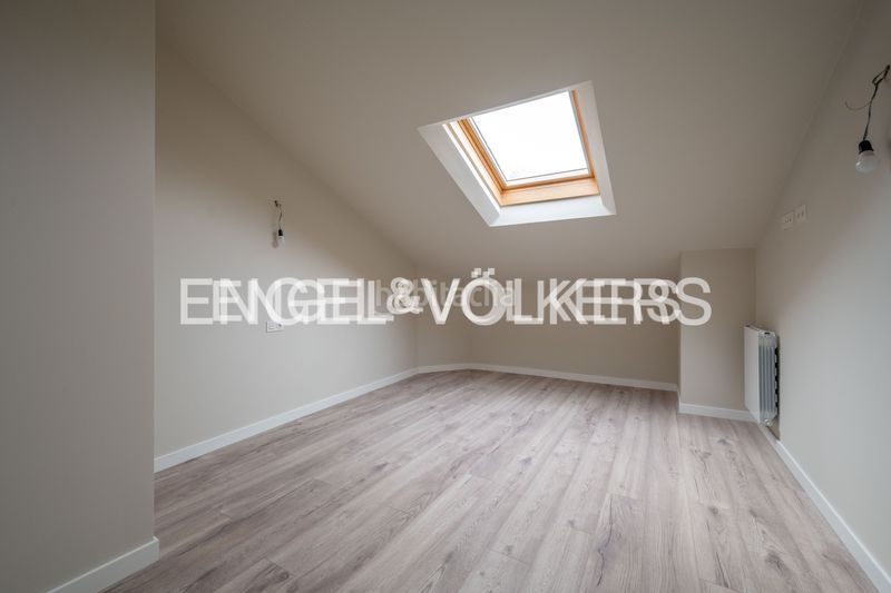 Foto b57a8335-c059-47b2-8b52-2b98a9d5c104. Duplex avec chauffage dans Centro - Mendibil - Santiago Irun