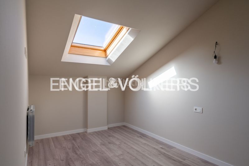 Foto c92db428-42da-428b-94cc-592a0b2f73f2. Duplex avec chauffage dans Centro - Mendibil - Santiago Irun