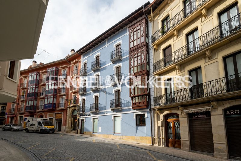 Foto f36fd9ca-6ea7-4ed3-9239-7fa8b2fb7b88. Duplex avec chauffage dans Centro - Mendibil - Santiago Irun