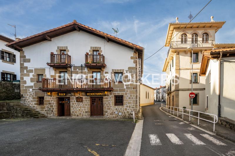 Foto 2823d733-fcb4-4003-9e0e-bfa7aa48c90c. Casa con riscaldamento parcheggio in Igeldo Donostia - San Sebastián