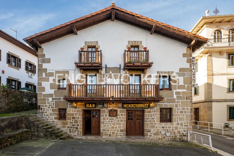 Foto 4e7d5af7-487a-49d4-8635-997d3cda23f4. Casa con riscaldamento parcheggio in Igeldo Donostia - San Sebastián