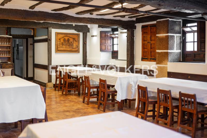 Foto 66dd2e38-760d-4eda-9bf9-caac3b27acac. Casa con riscaldamento parcheggio in Igeldo Donostia - San Sebastián