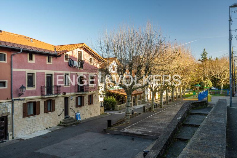 Foto 8f1a4388-df40-43c2-9b9d-96f626df2d69. Casa con riscaldamento parcheggio in Igeldo Donostia - San Sebastián