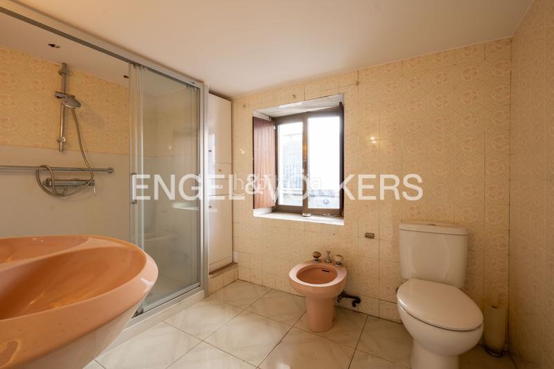 Foto ebfcd4d2-8589-46e0-bb02-70387aa5d5ce. Casa con riscaldamento parcheggio in Igeldo Donostia - San Sebastián