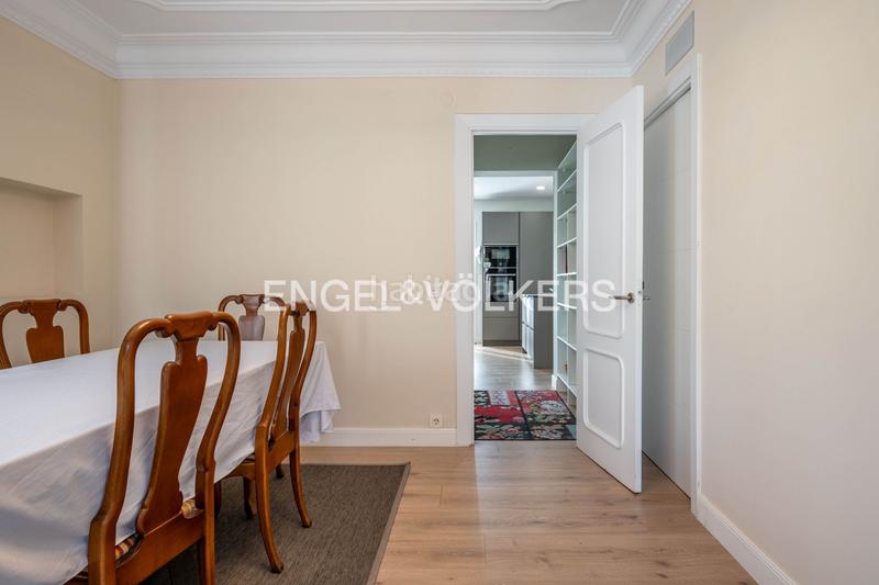 Foto 8e06802f-2997-4a5c-b3fe-03d4b5993f8d. Appartement avec chauffage dans Antiguo Donostia - San Sebastián