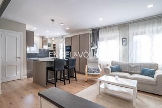 Apartament  Calle palacio. Piso tipo dúplex, en la calle palacio, san sebastián.