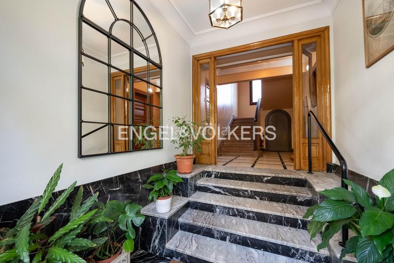 Foto efc0030b-b63e-47a1-8f56-a3e827711651. Appartement avec chauffage dans Antiguo Donostia - San Sebastián