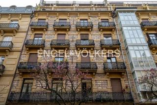 Apartamento  Sànchez toca kalea. Haz realidad tu sueño de vivir en el centro de san sebastián!