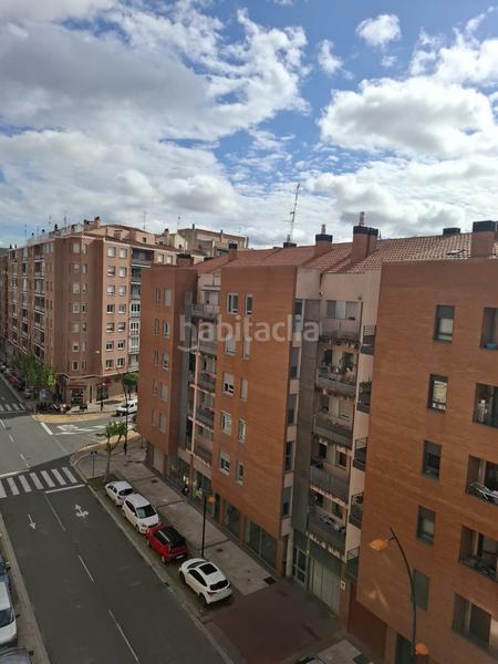 Foto 9bb3c390-c379-4414-9dff-5a20a47fdb68. Etagenwohnung mit heizung in San Millán - Ayuntamiento Logroño