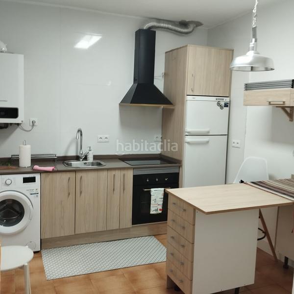 Foto 1f0997f1-ad88-4b53-90c7-95ca902ace4c. Alquiler piso estudiantes alquiler habitación en San Millán - Ayuntamiento Logroño