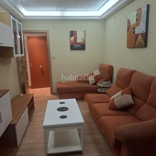 Foto f997011b-79bd-4fb7-a997-a90b3688c3d3. Appartamento con riscaldamento in San Millán - Ayuntamiento Logroño