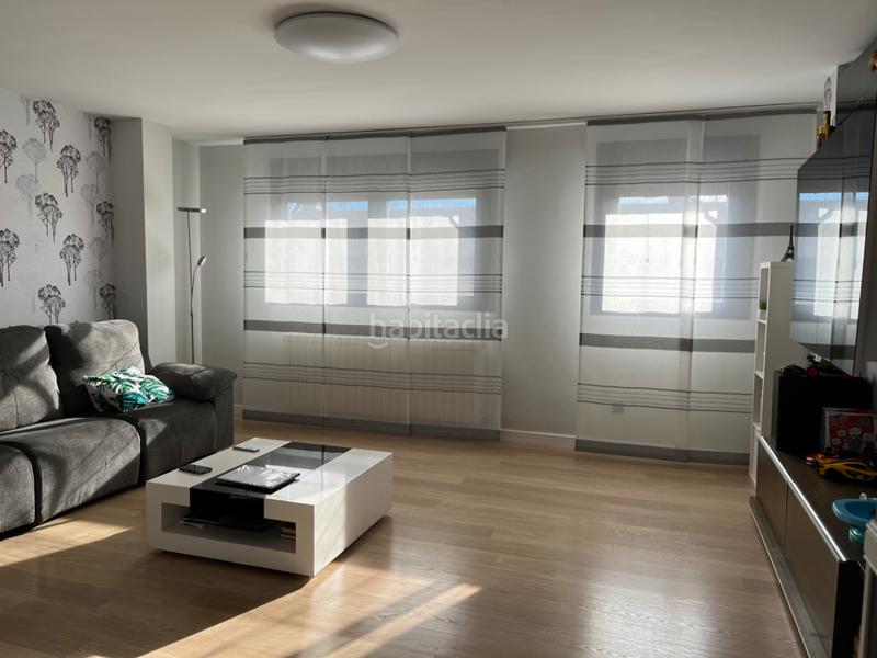 Foto 58f8fc05-f662-4183-819a-665e862183f1. Pis amb calefacció aparcament a El Campillo - Norte Logroño