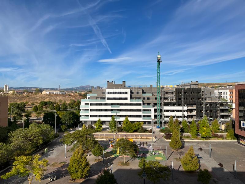 Foto dccedb1d-172c-46ec-bc68-2d63acdd0694. Pis amb calefacció aparcament a El Campillo - Norte Logroño