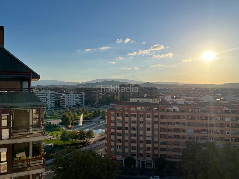 Foto 0009650b-d4cd-40e8-91e9-643ef9e102cd. Dachwohnung mit heizung parking in Gran Via Logroño