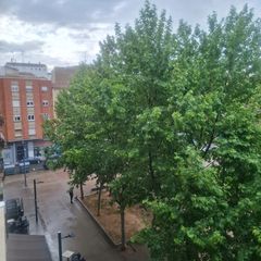 Pis  Plaza primero de mayo. Oportunidad piso con garaje gran via