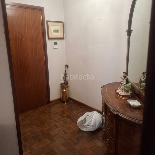 Foto b3b50639-71a6-4bed-86f9-a6936a66f1eb. Pis amb aparcament a Jesuitas Logroño
