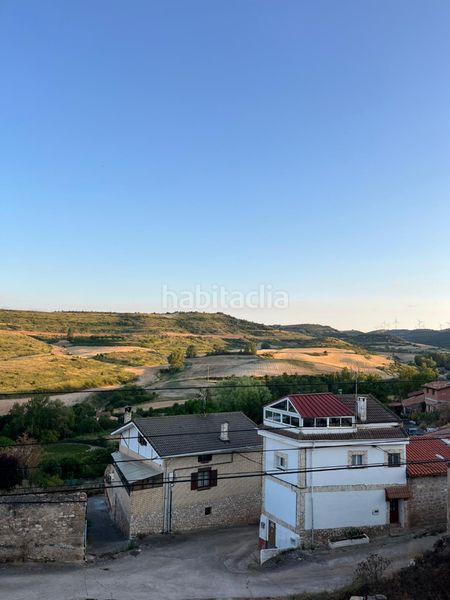 Foto e6f7d7cc-ca25-4f5a-892c-8a4b369a6e07. Casa a Badarán