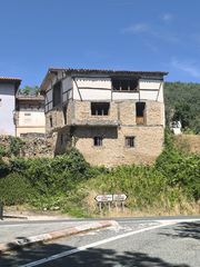 Haus  Calle la plaza. Casa camerana en pradillo