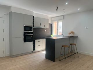 Flat in Calle María Teresa Gil de Gárate 29