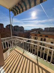 Apartament  Avenida pío xii. Apartamento reformado pio xii