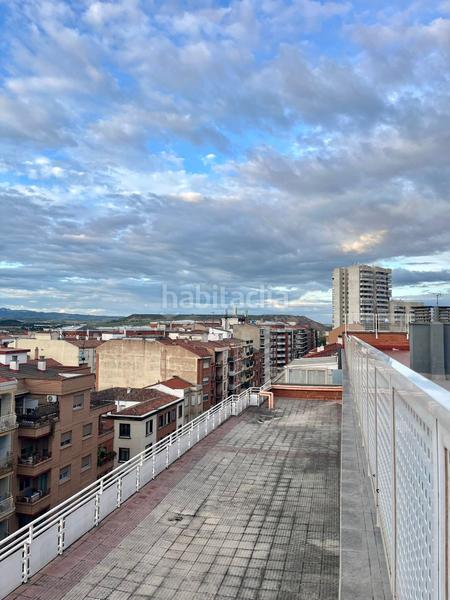 Foto cbf77187-3eff-4a39-bac3-bf0e8f1a67a5. Appartamento con piscina in Oeste Logroño