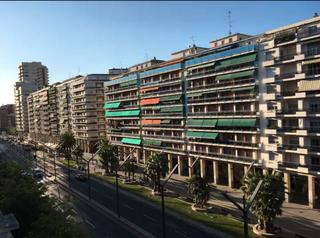 Dúplex a Gran vía juan carlos i 31. Dúplex reformado gran via