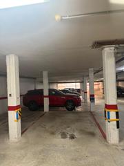 Parking voiture  Carrer sant josep. Plaza de parking en venta