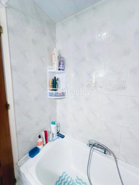 Foto a7a78de2-4bd4-443f-a159-8c95f505c291. Appartamento con riscaldamento in El Raval Santa Coloma de Gramenet