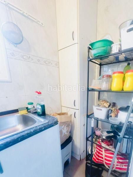 Foto d8739e5a-4017-4bd3-be52-0c1f53548409. Appartamento con riscaldamento in El Raval Santa Coloma de Gramenet