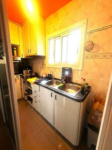Foto db4464bf-8120-4093-8a86-930ef173a40a. Appartamento con riscaldamento in El Raval Santa Coloma de Gramenet