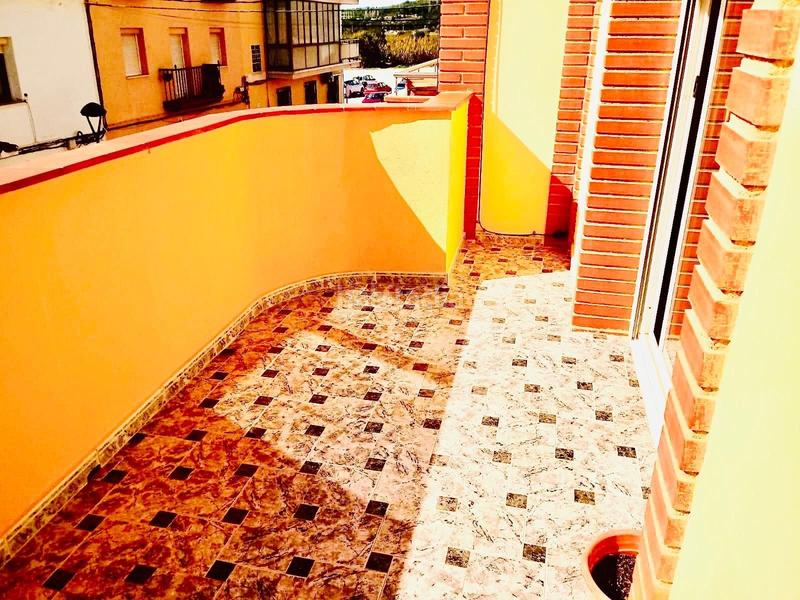 Foto 7a393910-c6c6-4a04-9d01-7eb05f8c52dd. Casa un hogar para vivir y disfrutar en Santa Maria-l´Eixample-Sud Sumella Cubelles