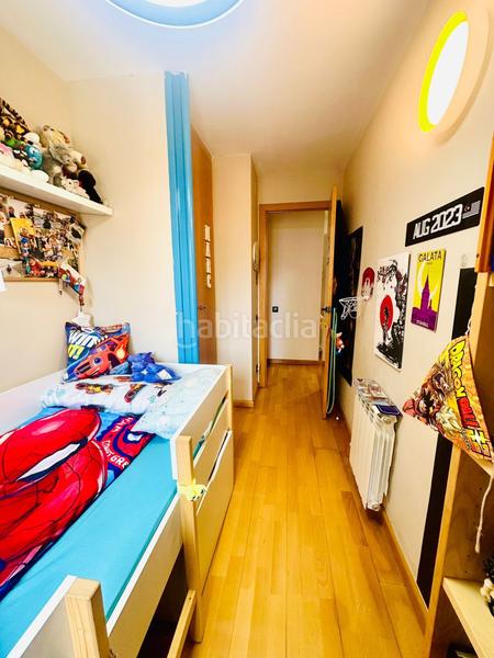 Foto 3513ff47-4acf-474d-802a-1d660103bdd5. Zweistöckige wohnung mit heizung in Riu Nord Santa Coloma de Gramenet