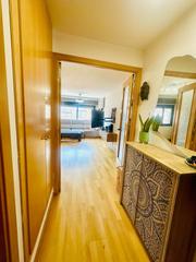 Dúplex a Riu Nord. Hermoso duplex invertido en riu, santa coloma de gramanet. una o