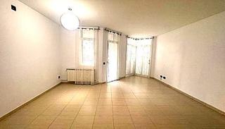 Appartement à Santa Maria-l´Eixample-Sud Sumella. Imperdible piso en centro de cubelles