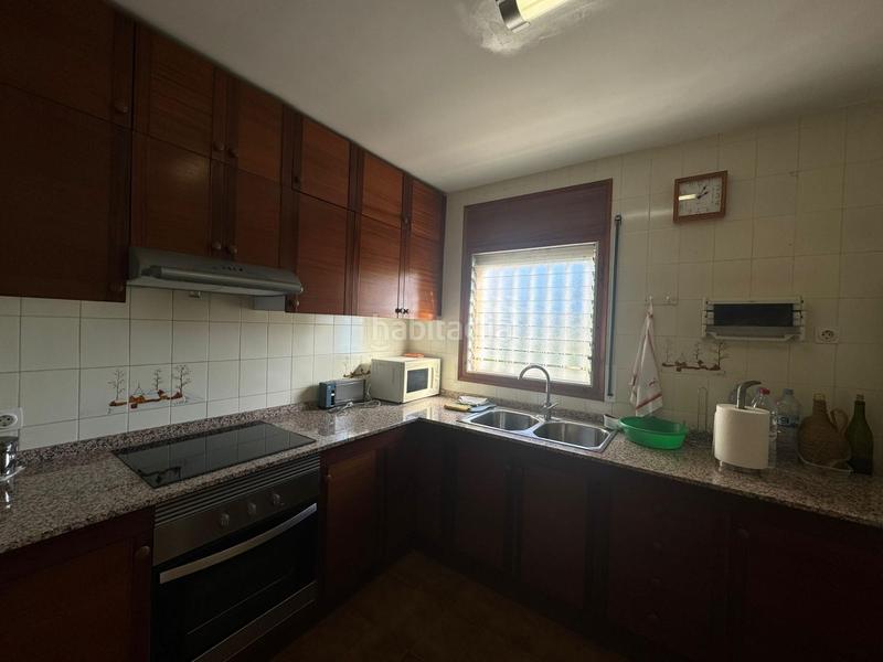 Foto 97b89dc8-03a8-486c-9748-6ae3c1719f34. Haus mit heizung in Cunit residencial Cunit
