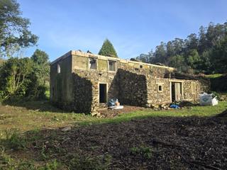 Masia a Cerdido. Casa de pueblo para restaurar, en la zona de cerdido