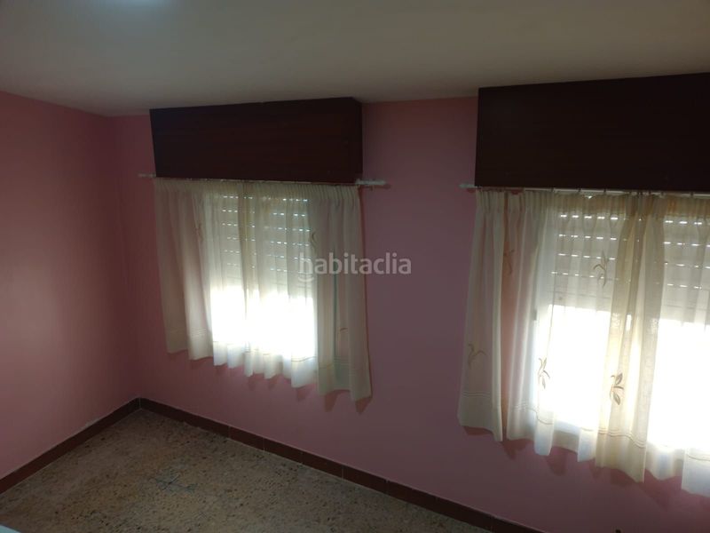 Foto cd500212-88b2-435d-a61b-a5926809f328. Casa adossada a Cariño